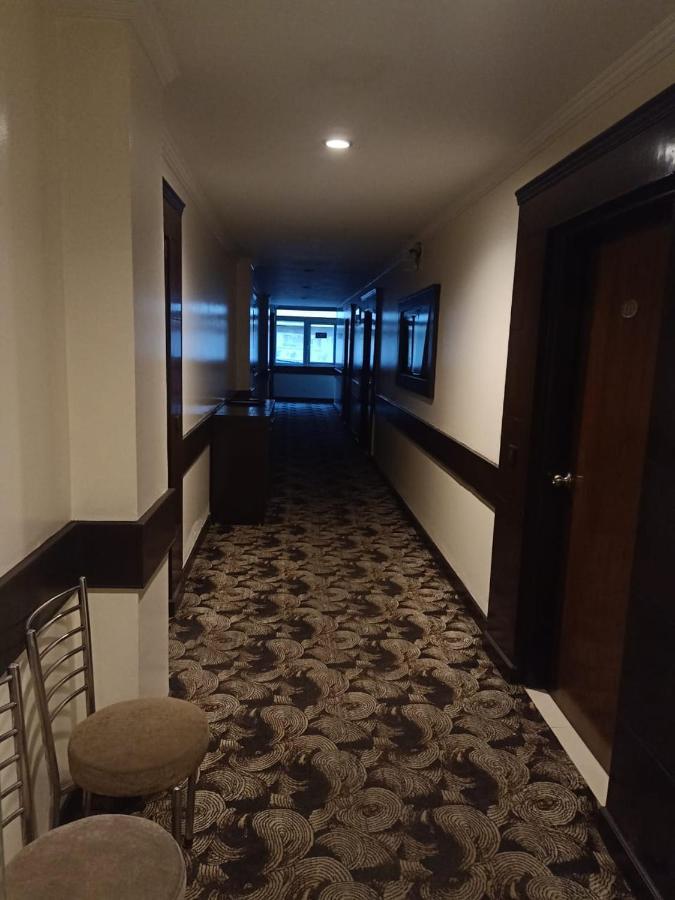 Hotel Clark Heights New Delhi Exterior photo